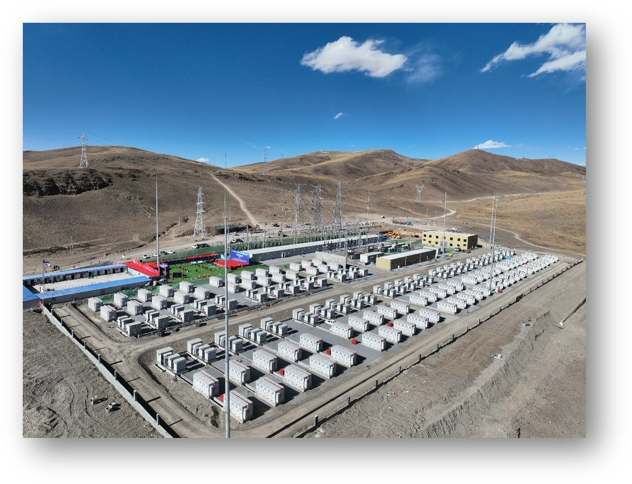 色尼區(qū)達嘎普100MW/400MWh獨立構網型儲能(néng)電(diàn)站(zhàn)